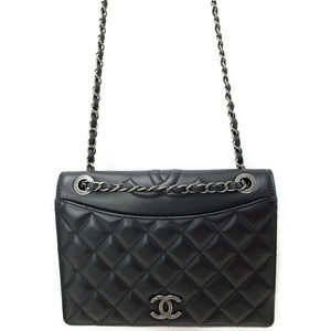 Chanel Matelasse Chain Shoulder Bag Calfskin Black